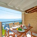 Kaminaki Beachfront Apartments
