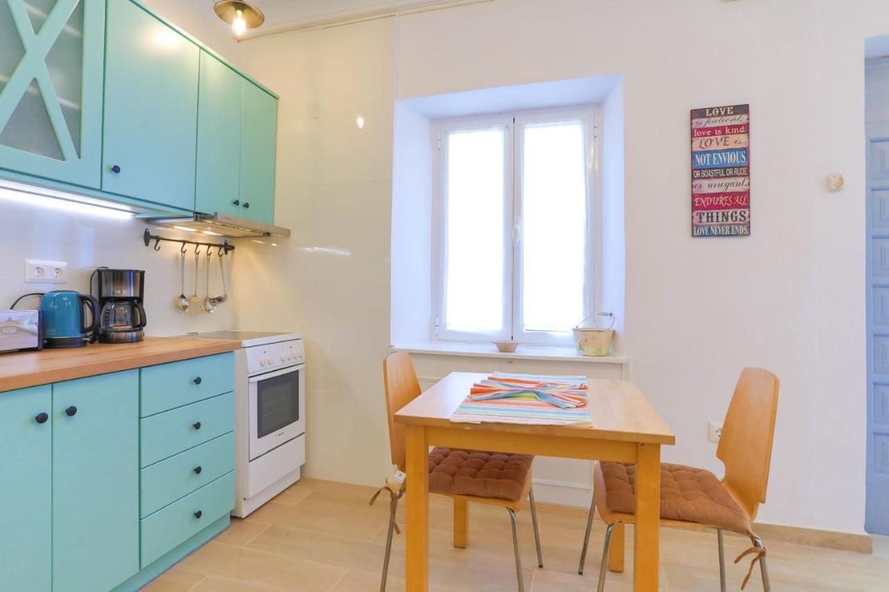 Appartement Kaminaki Beachfront