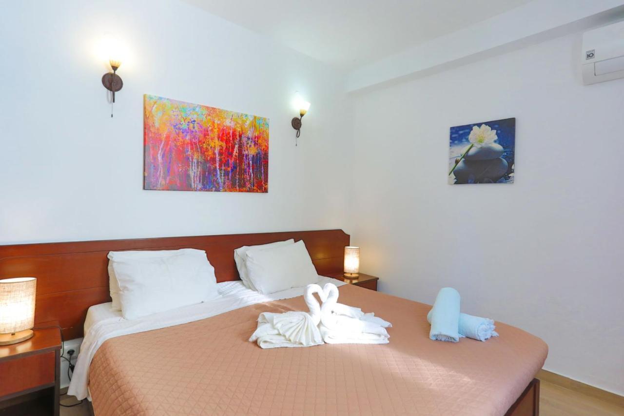 Kaminaki Beachfront Appartamento