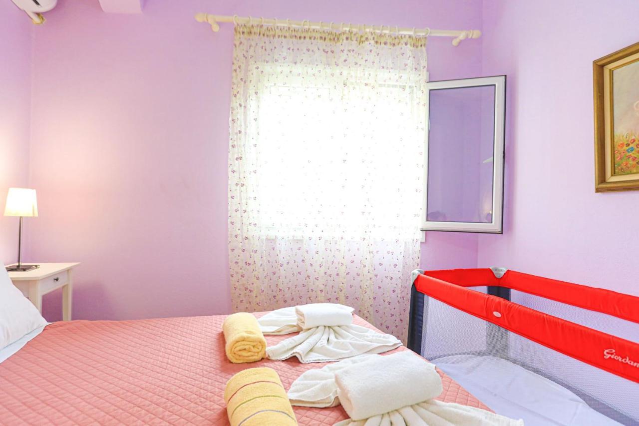 Kaminaki Beachfront Appartamento Nisaki (Corfu)